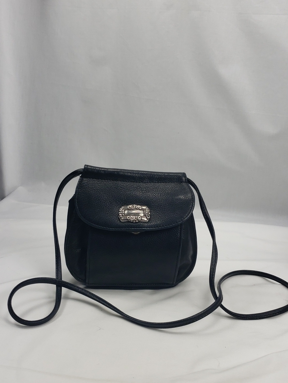 Vintage Fossil Small Black Leather Crossbody Purse